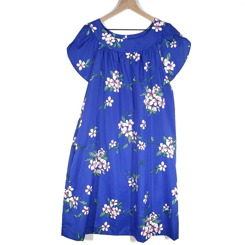 Hilo Hattie's Hawaiian Muu Muu Dress M Blue Flowers
